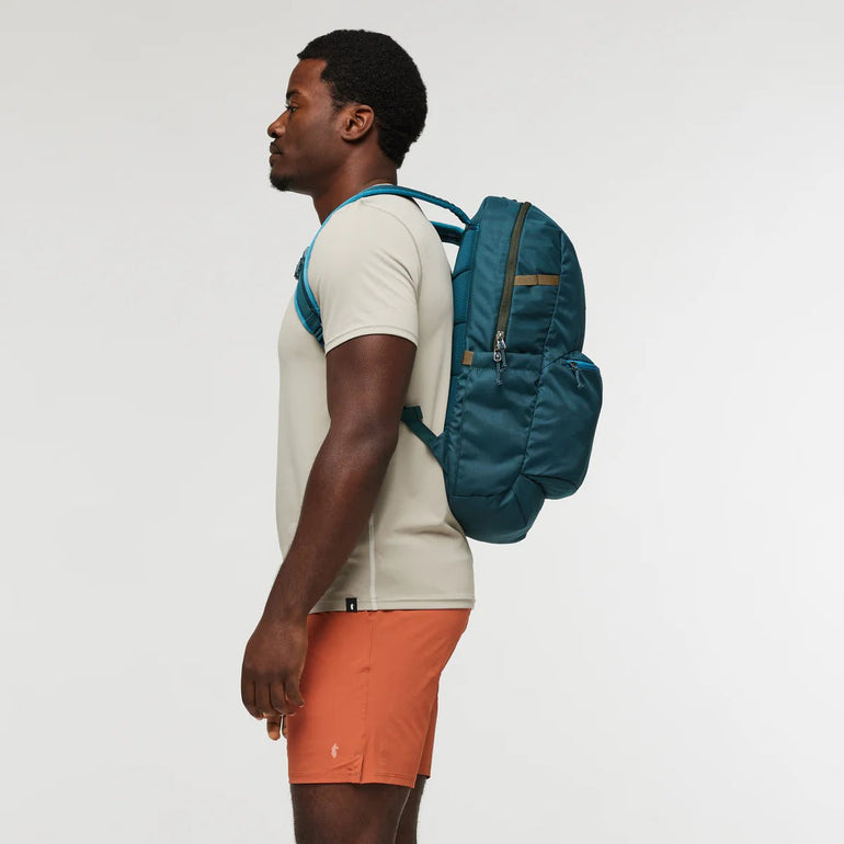 Cotopaxi Chiquillo 26L Backpack - Cada Día - Live Oak