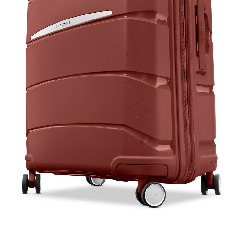 Samsonite Outline Pro Medium Expandable Spinner Luggage