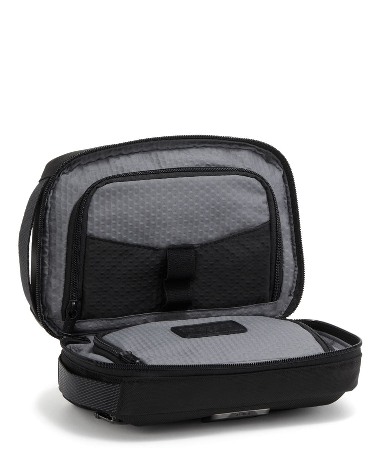 Tumi Alpha Bravo Trousse de voyage Response