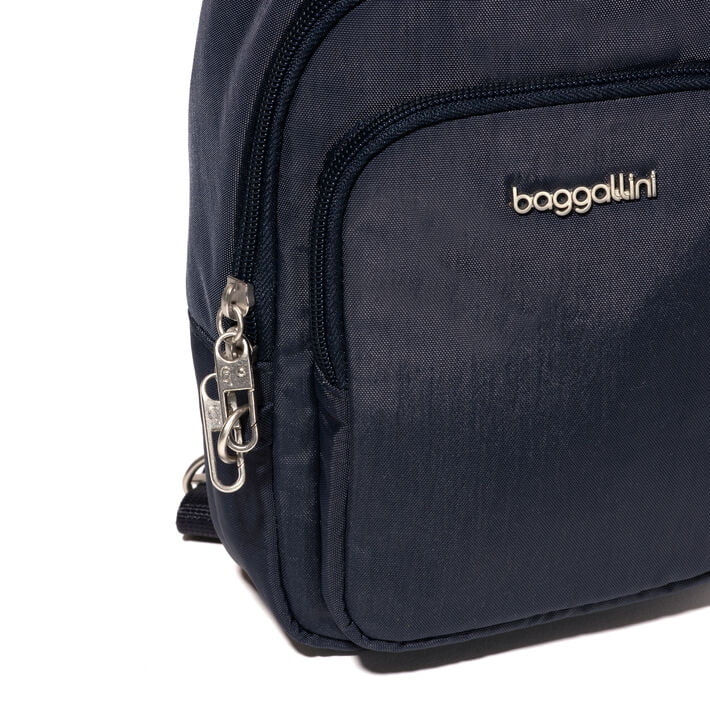 Baggallini Securtex Anti-Theft Daytripper Sling