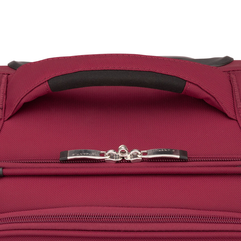 Atlantic Artisan III Spinner Carry-On Luggage