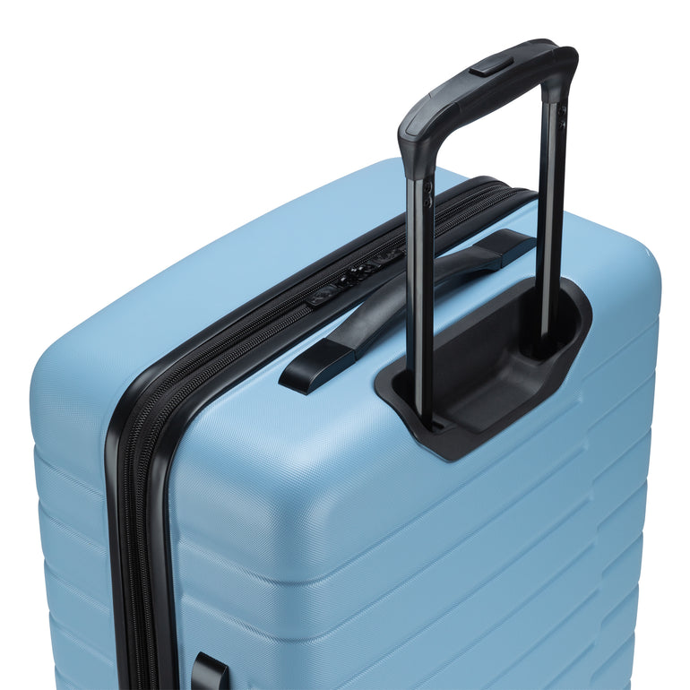 Atlantic Riptide Spinner Medium Expandable Luggage