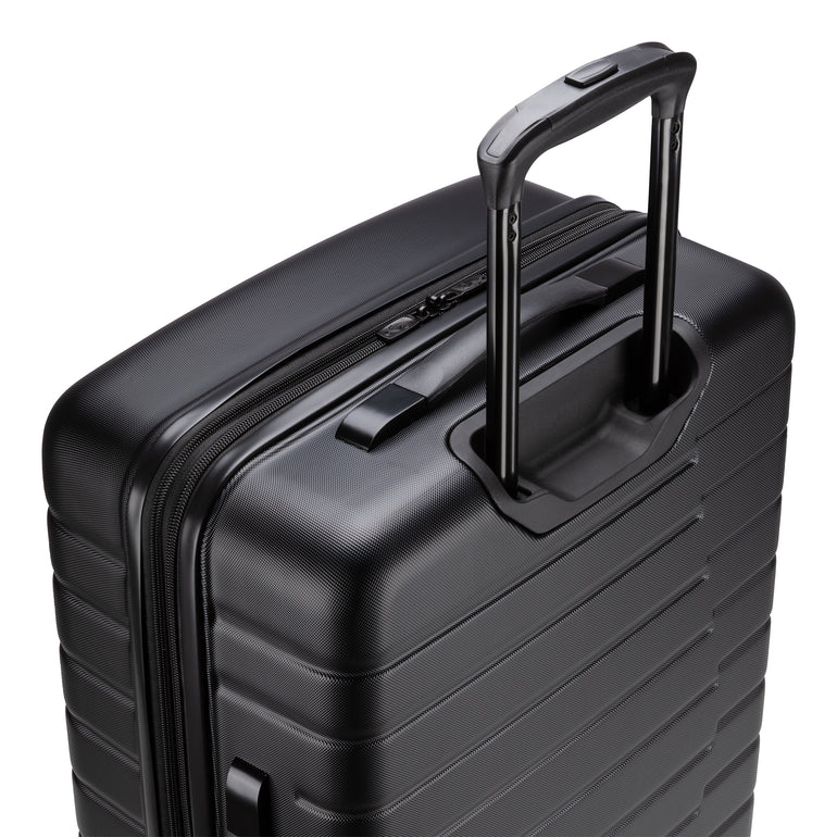 Atlantic Riptide Spinner Medium Expandable Luggage