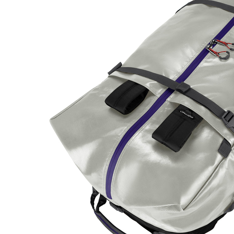 Eagle Creek Migrate Wheeled Duffel 130L - Silver