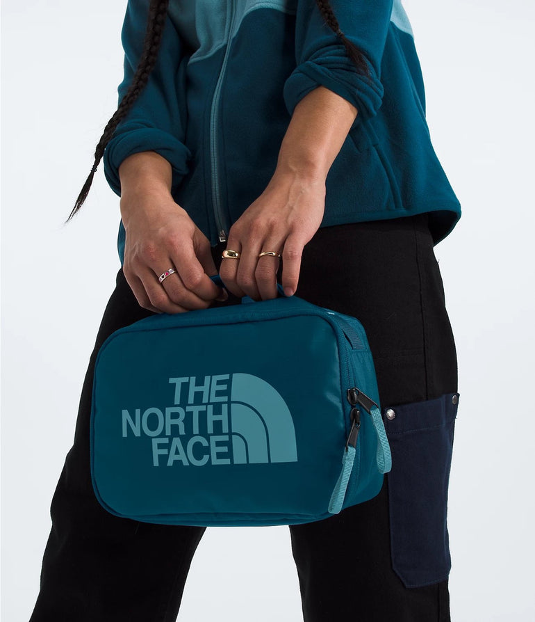 The North Face Base Camp Voyager Toiletry Kit