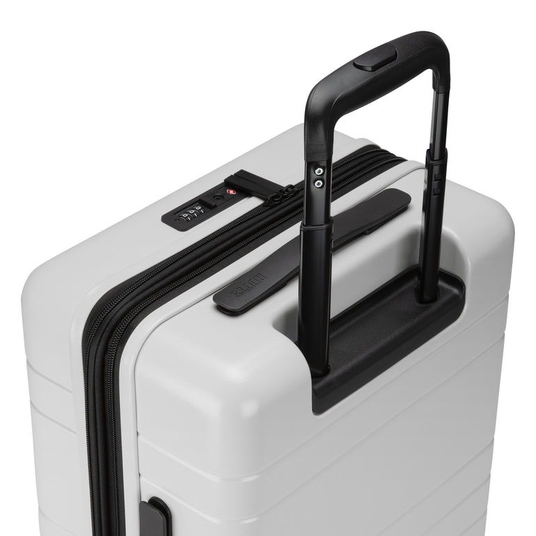 Roots Travel Expandable Spinner 19" Carry-On Luggage