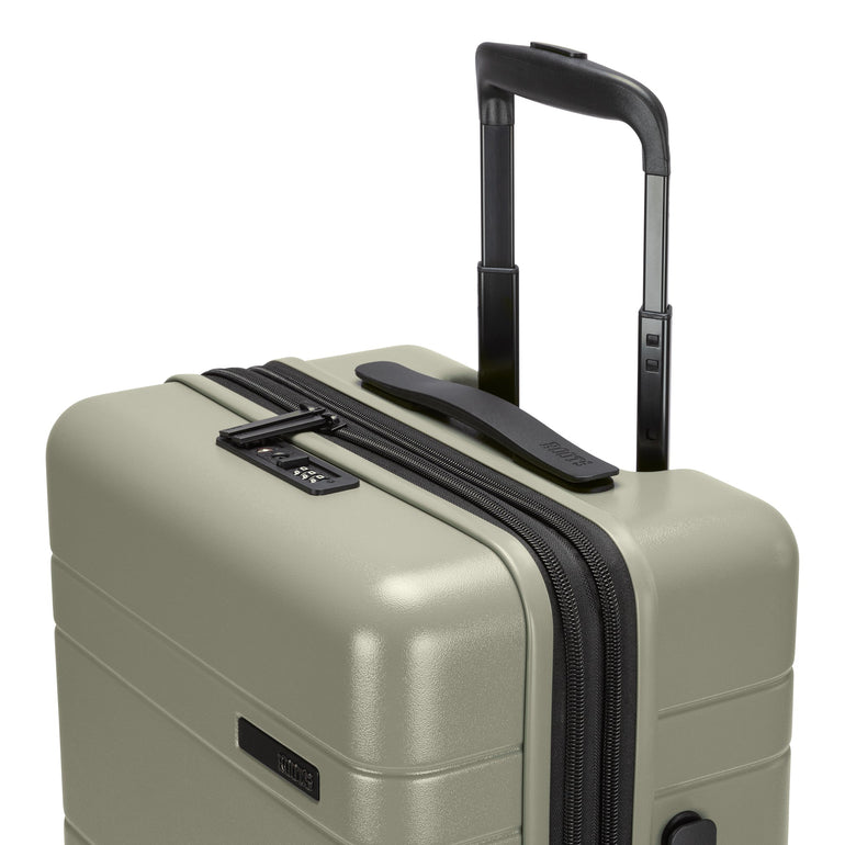 Roots Travel Expandable Spinner 19" Carry-On Luggage